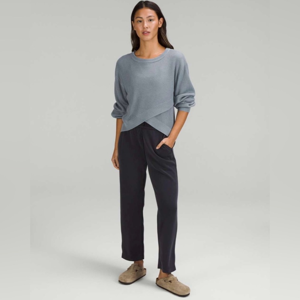 NWT Lululemon Reversible Crossover Sweater in Chambray Blue - Size 10 - Picture 4 of 14